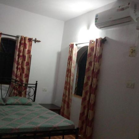 Geeta Guest House Calangute Exterior foto